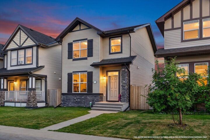 Property Photo:  75 Skyview Point Road NE  AB T3N 0G8 