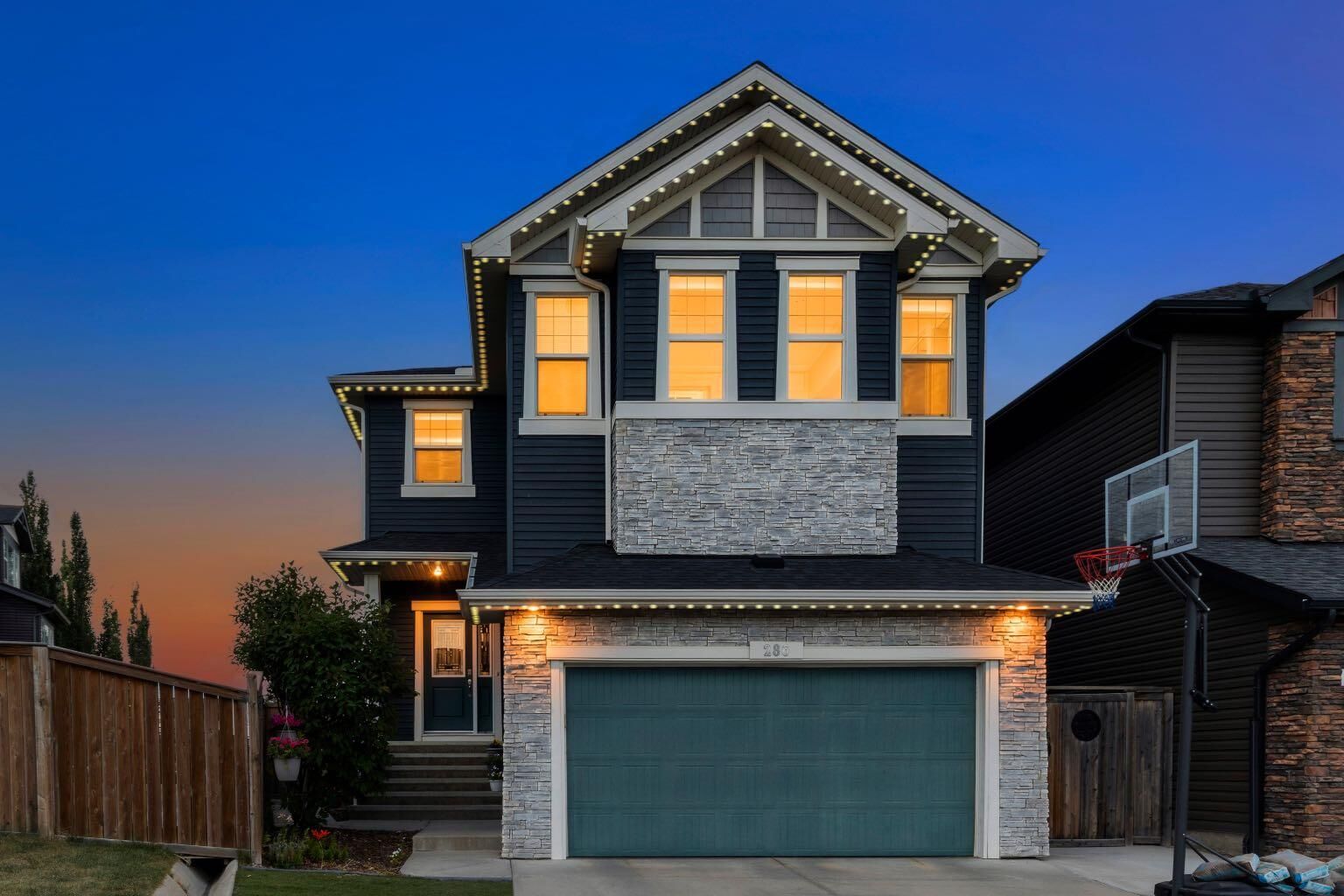 Property Photo: 286 Nolan Hill Boulevard NW AB T3R 0P5
