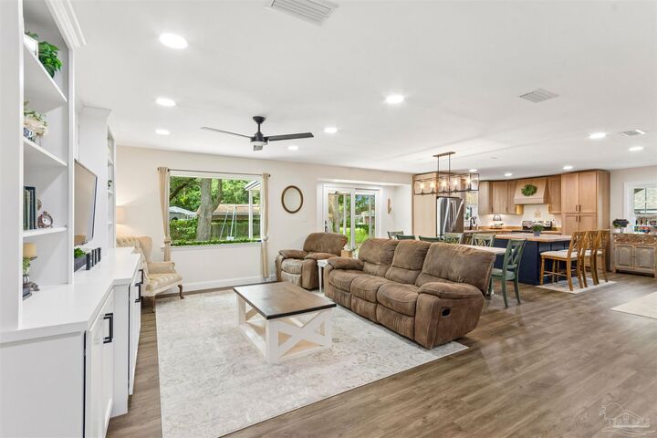 Property Photo:  5745 Talquin Ave  FL 32526 