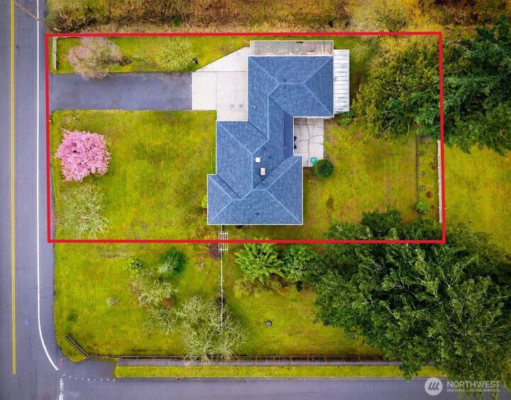 Property Photo: 5907 88th St NE WA 98270