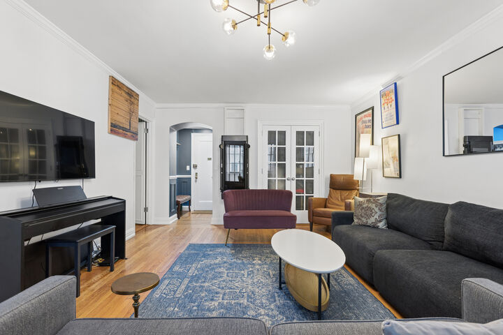 Property Photo:  333 W 56th Street 9L  NY 10019 