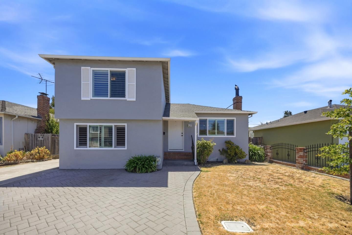 Property Photo:  622 East 16th Avenue  CA 94402 