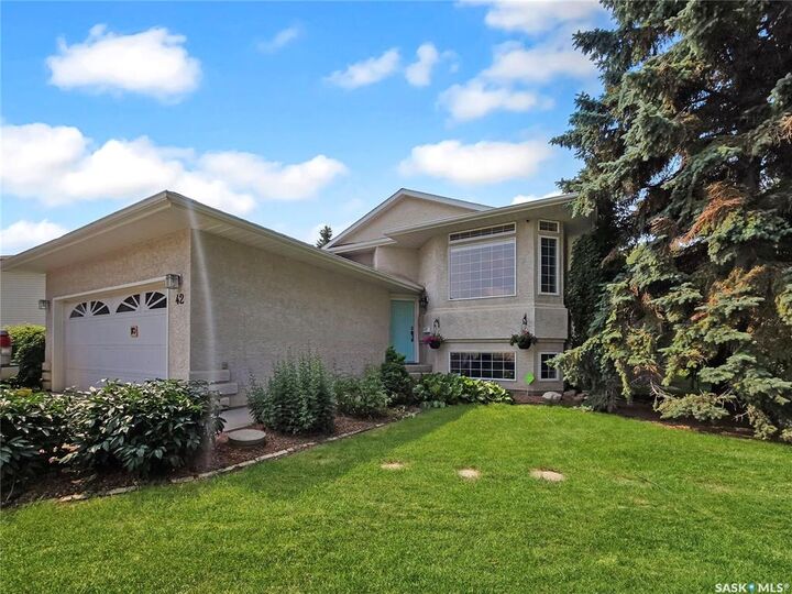 Property Photo:  42 Willow Crescent  SK S0G 1S0 