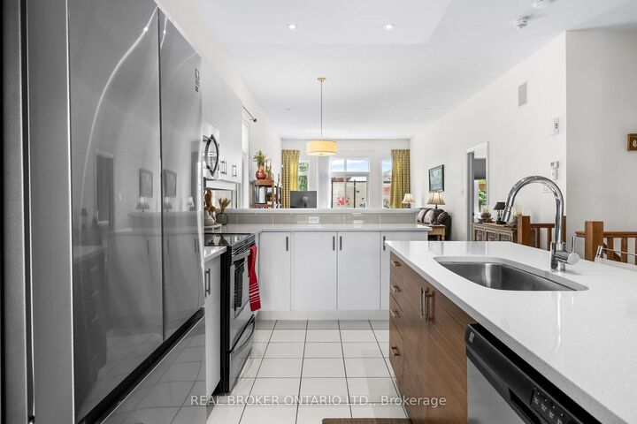 Property Photo: 128 George Street W ON K0G 1J0
