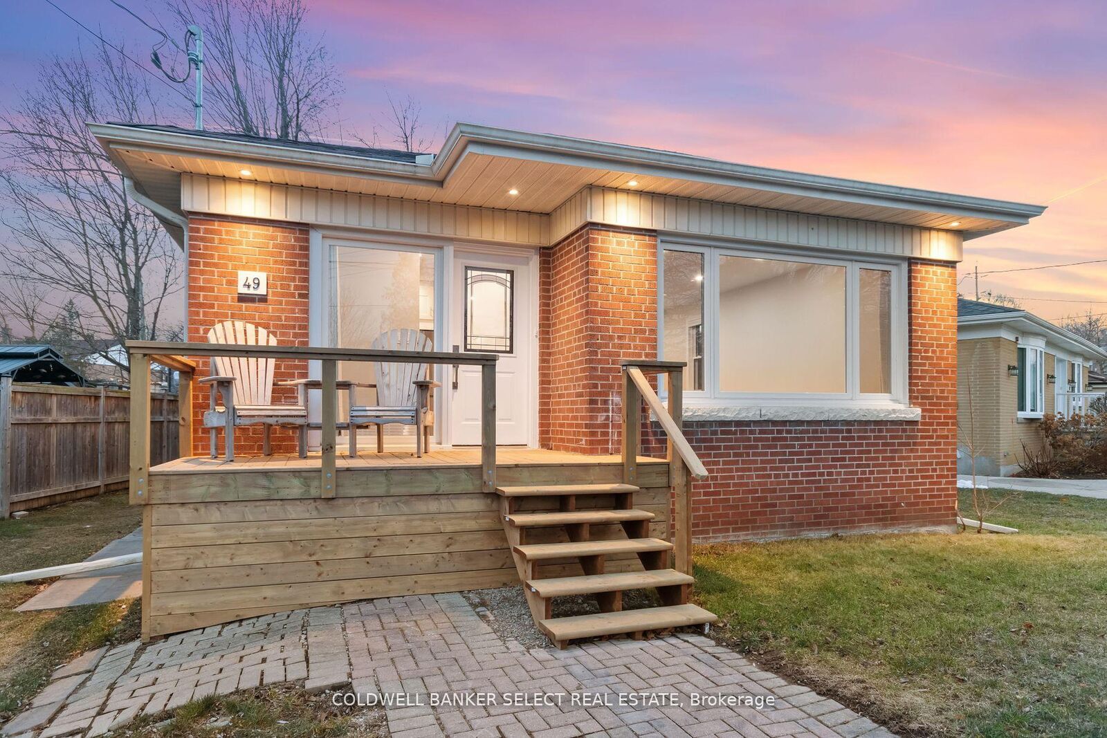 Property Photo: 49 Ewing Street ON L7G 2R2