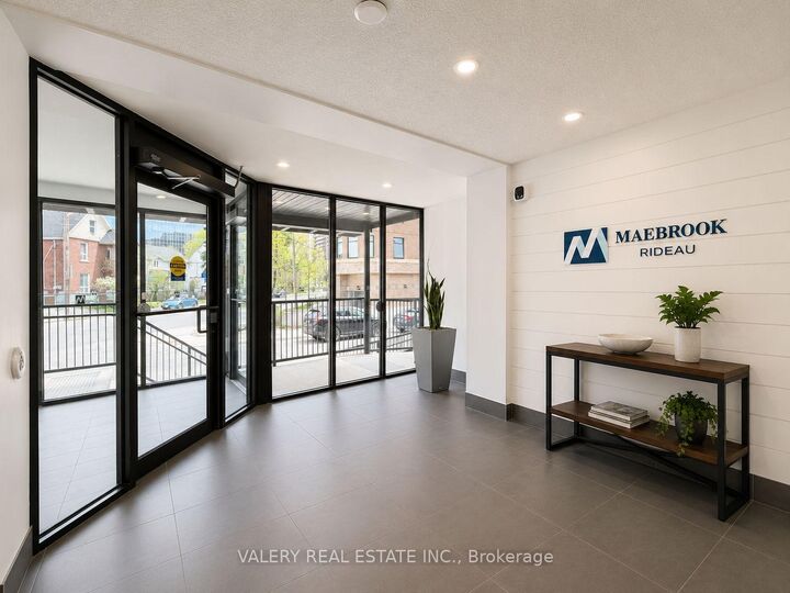 Property Photo:  350 Mayfield Street 414  ON  