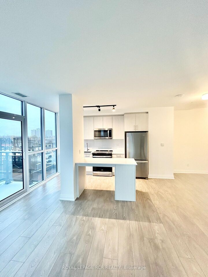Property Photo:  403 Main Street 286  ON M4C 4X4 