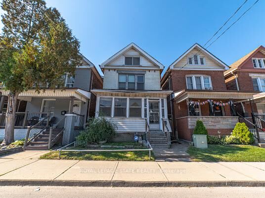 Property Photo:  35 Sherman Avenue N  ON L8L 6L9 