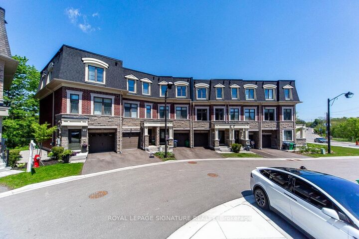 Property Photo: 102 Salina Street ON L5M 2S5