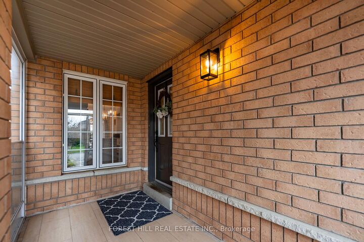 Property Photo:  23 Cedargrove Road  ON L7E 2L7 