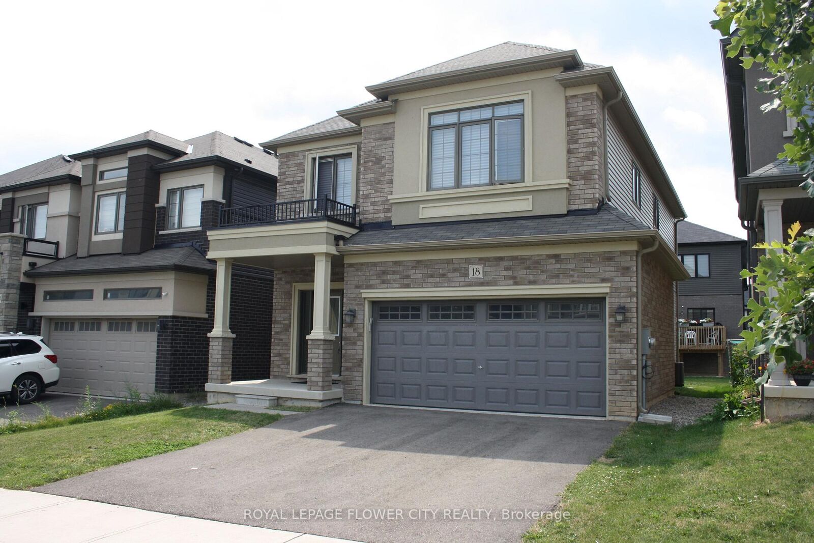 Property Photo: 18 Jenner Drive ON N3L 0L2