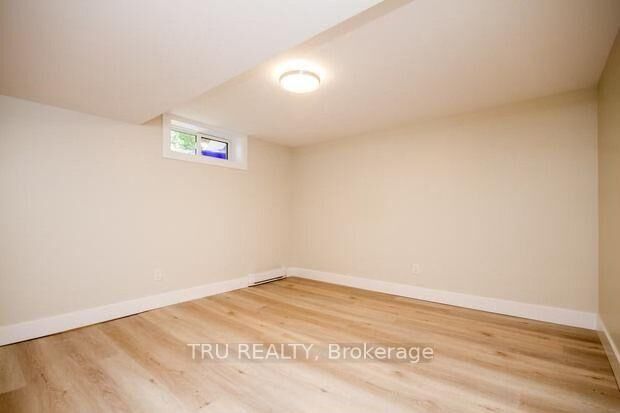 Property Photo:  2430 Iris Street B  ON K2C 1C6 