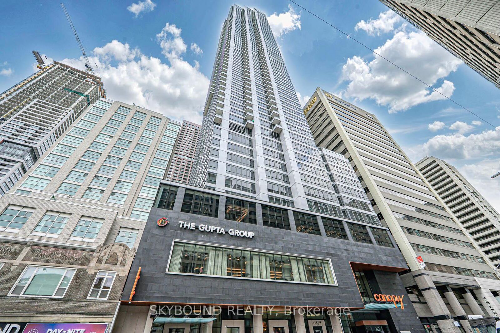 Property Photo:  395 Bloor Street E 2901  ON M4W 0B4 