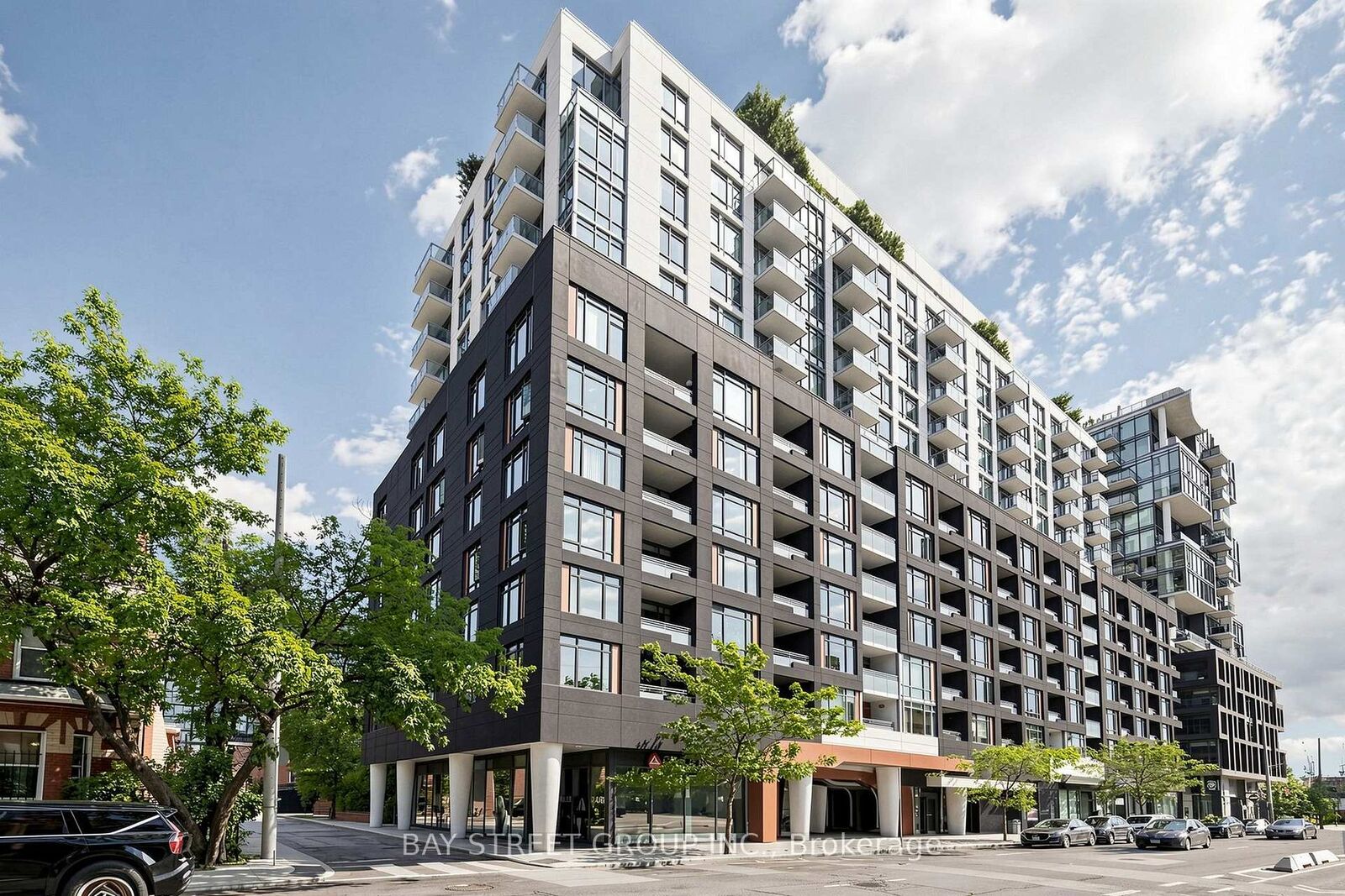 Property Photo: 525 Adelaide Street W 1118 ON M5V 1M7