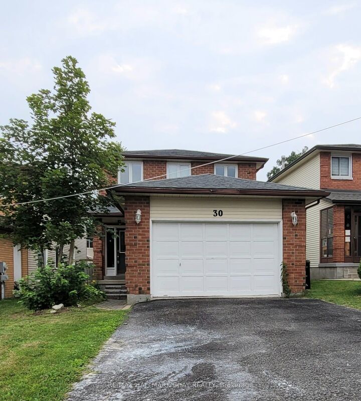 Property Photo:  30 Orwell Crescent  ON L4N 6M6 