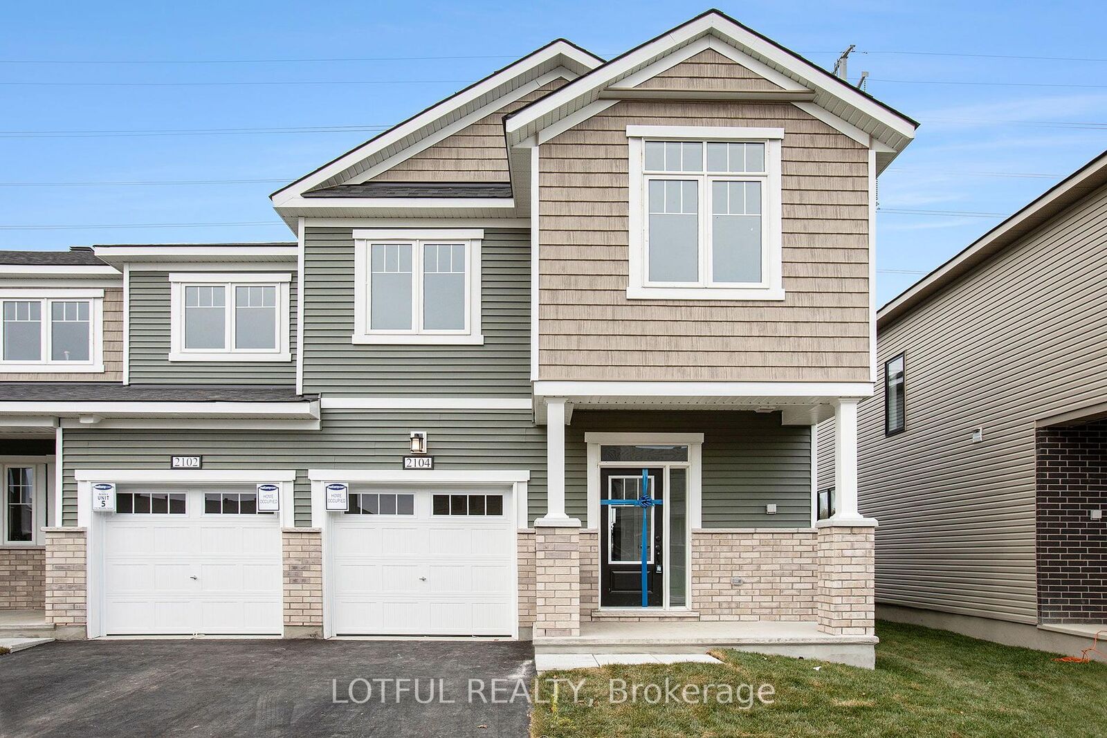Property Photo:  2104 Winsome Terrace  ON K4A 5N1 