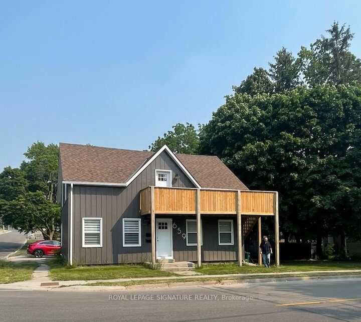 Property Photo:  659 Dolph Street N Main  ON N3H 2B5 