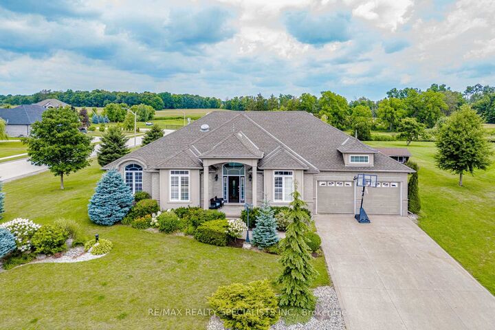 Property Photo: 7 Snyder Court ON N0J 1C0