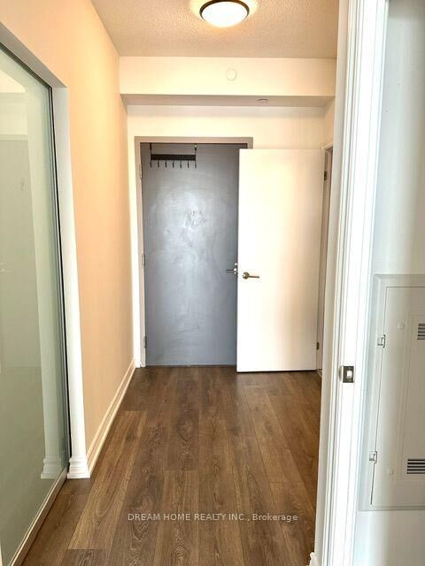 Property Photo:  36 Forest Manor Road 1104  ON M2J 1M1 