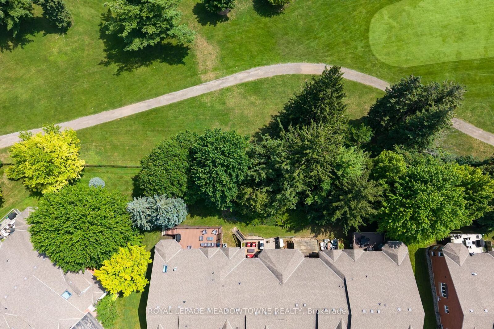 Property Photo: 12 Fairway Lane ON N1E 7A9
