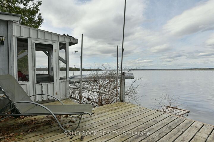 Property Photo:  2496 River Road  ON K0A 1G0 