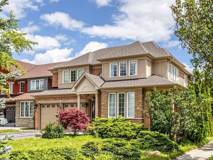 Property Photo: 3 Lisa Brown Court ON L4E 4K9