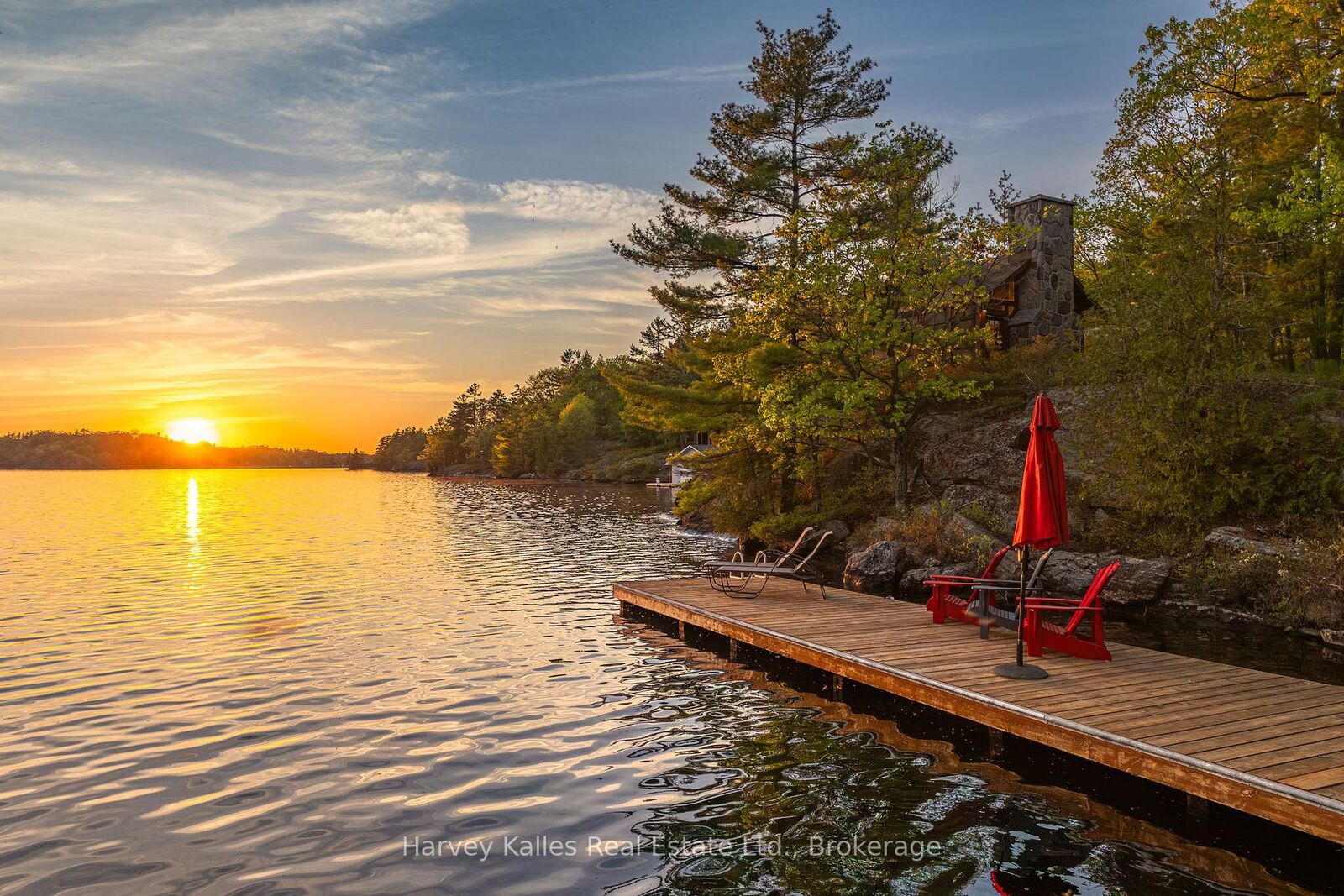 Property Photo: 1615 Muskoka Road N ON P1P 1R4