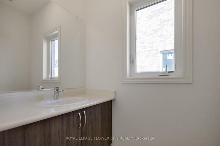 Property Photo: 37 Gledhill Crescent ON N1T 0G4
