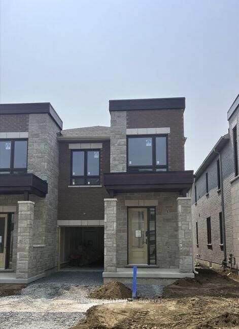 7 Robert Eaton Avenue (Block 232 Unit 4) — photo 1