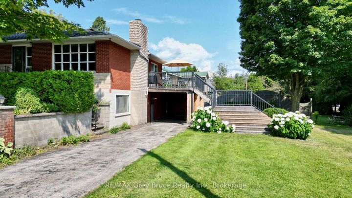 Property Photo:  2 Webster Street  ON N0H 1W0 