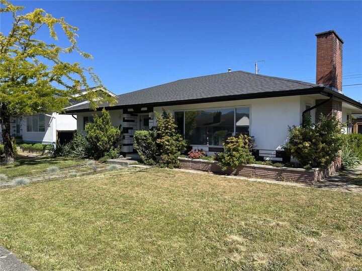 3811 Morton St — photo 1