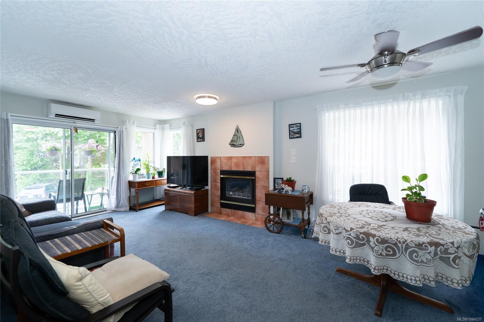 Property Photo: 3000 Oak St #203A BC V0R 1K1