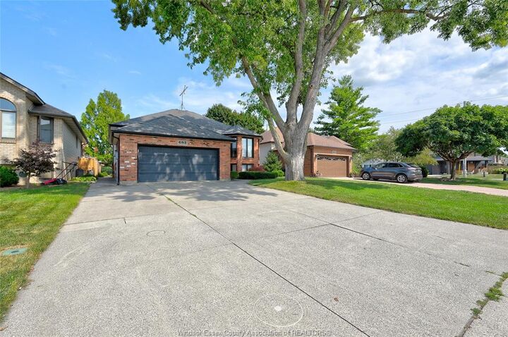 Property Photo: 682 Michael Drive ON N8N 4N2