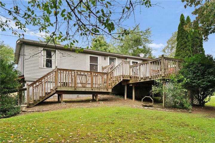 Property Photo: 136 Bassett Rd PA 15026