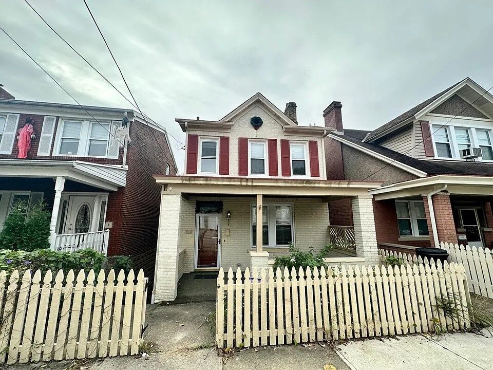 Property Photo:  107 Dilworth St 2  PA 15211 