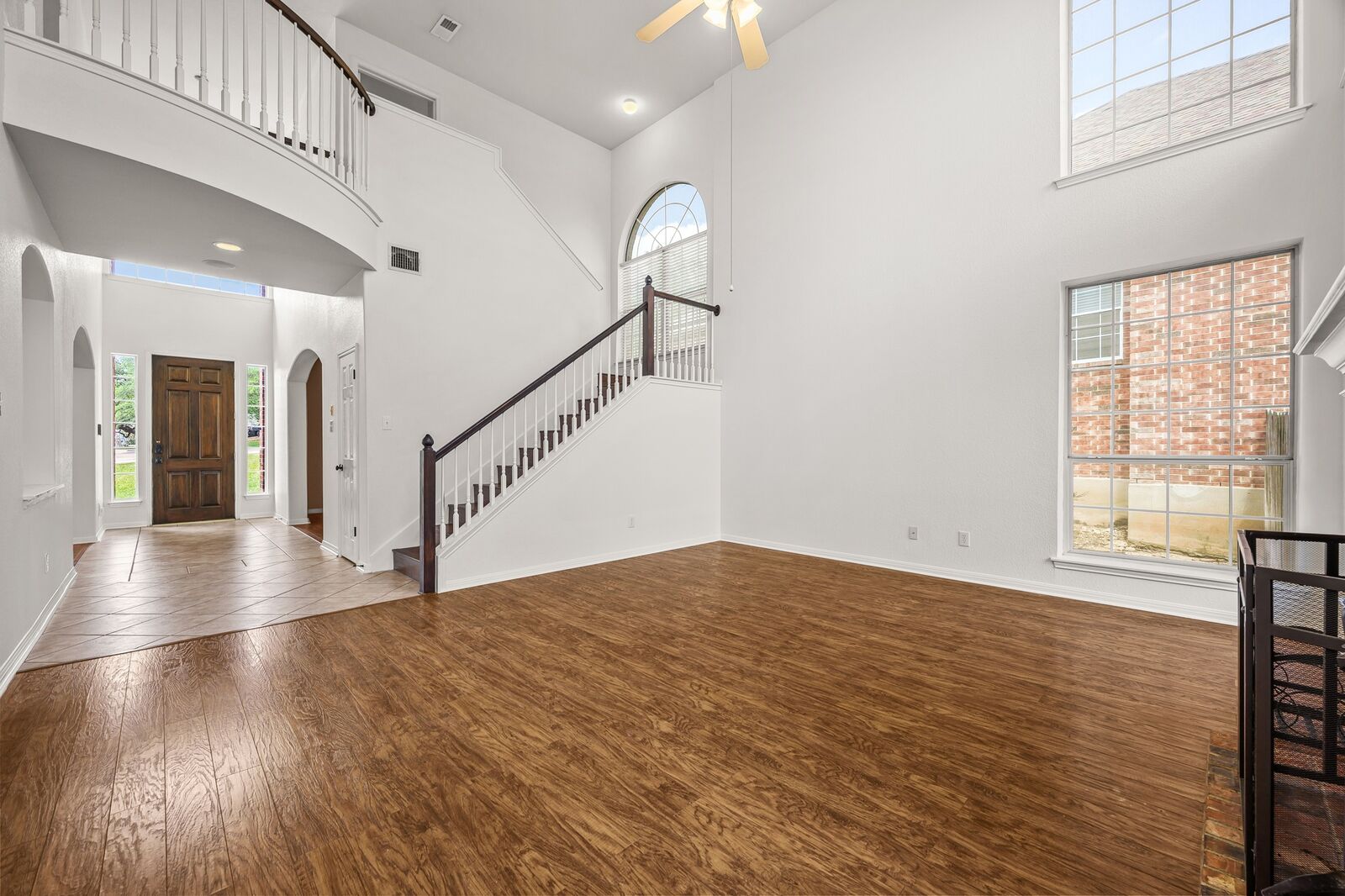 Property Photo: 11905 Lake Stone Drive TX 78738