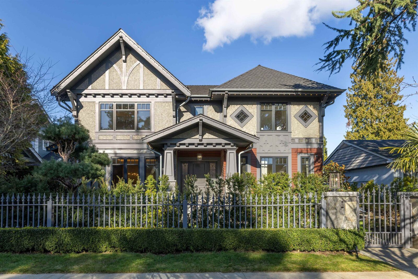 Property Photo: 1239 W 40th Avenue BC V6M 1V3