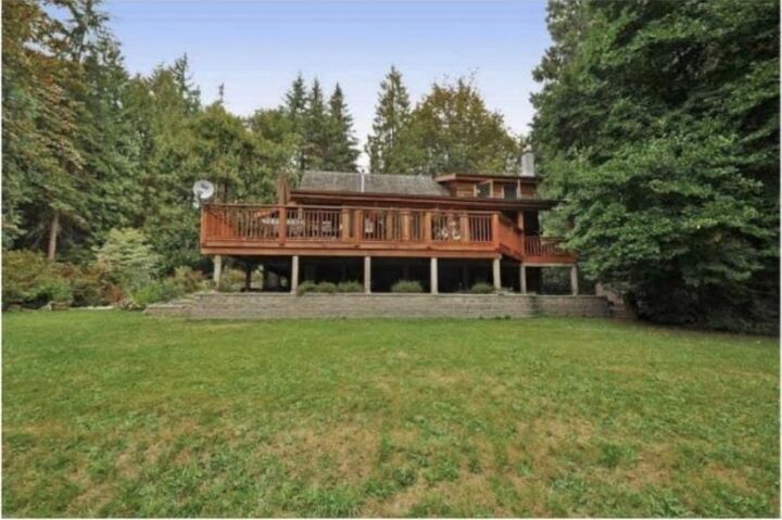 Property Photo: 31690 Grove Avenue BC V4S 1E6