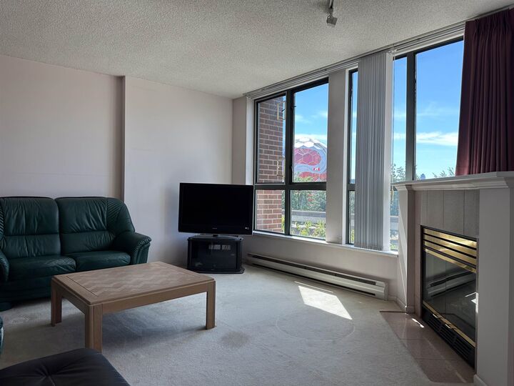 Property Photo: 1128 Quebec Street 307 BC V6A 4E1