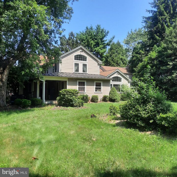 Property Photo:  1233 Broad Street  PA 18944 
