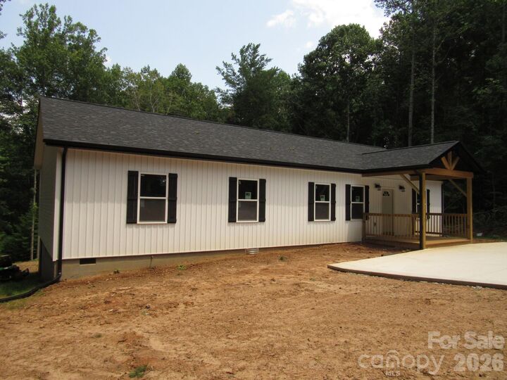Property Photo:  92 Saint Charles Court  NC 28601 