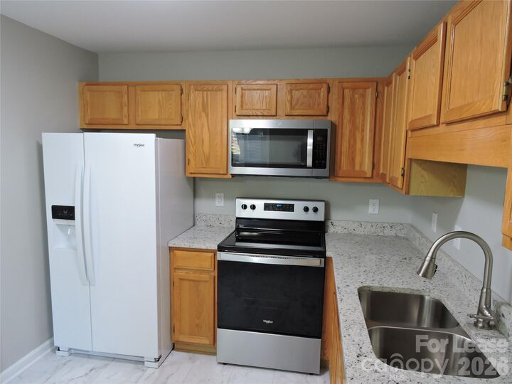 Property Photo:  3903 Florham Place  NC 28806 