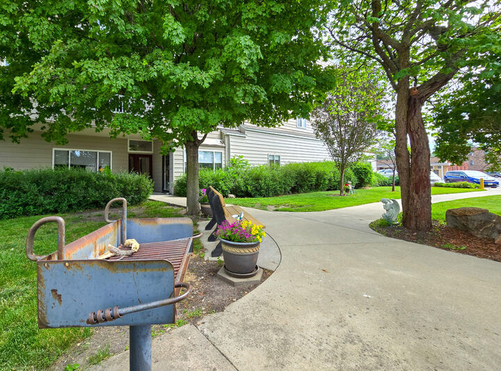 Property Photo:  522 Story Street 301  IA 50248 
