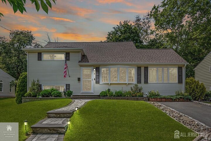 Property Photo:  8 Bradford Road  NJ 08816 