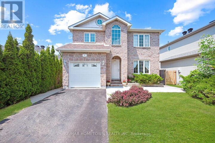 16 Regency Place — photo 1