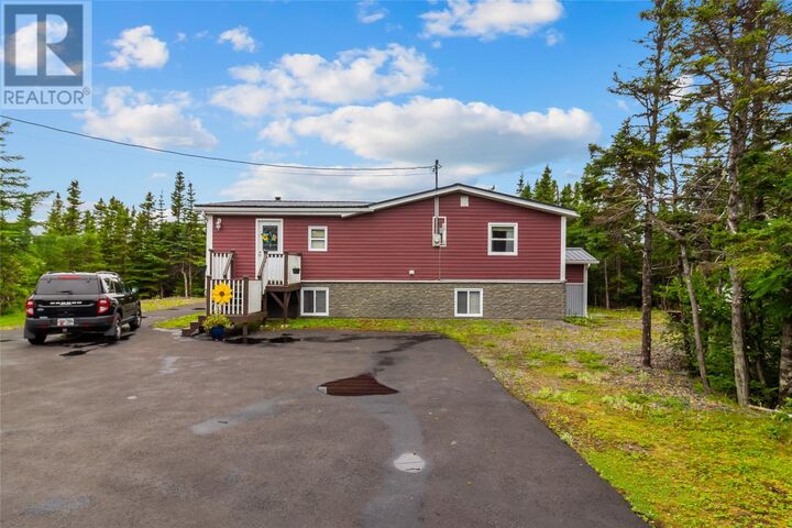 102 Main Road — photo 1