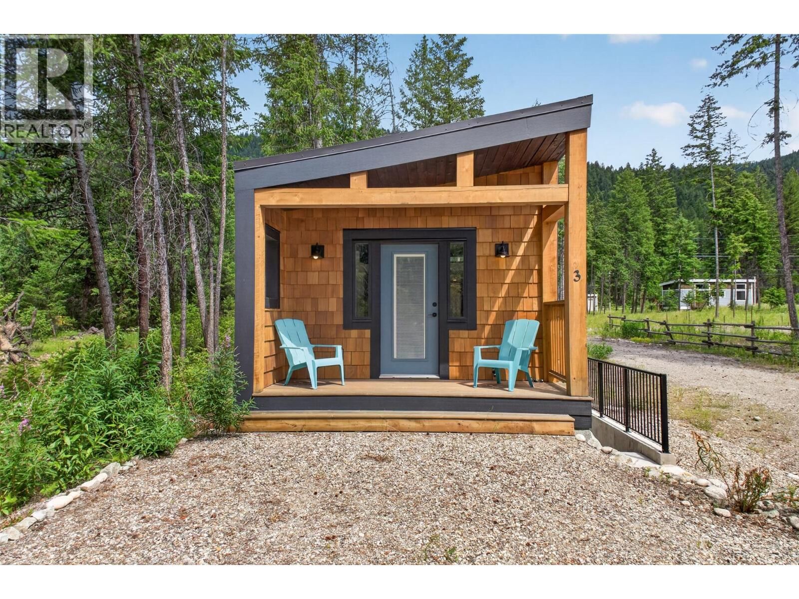 Property Photo: 5533 33 Highway 3 BC V0H 1A0