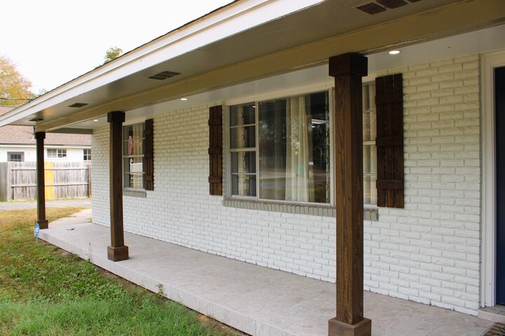 Property Photo:  7 Holly Avenue  FL 32579 