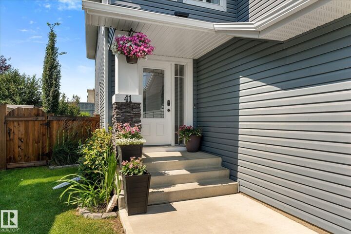Property Photo:  41 Meadowview Landing  AB T7X 0N7 