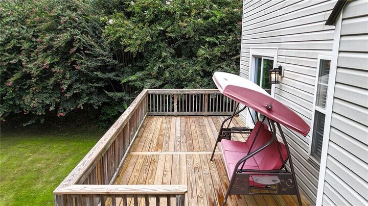 Property Photo:  522 Carrington Court  GA 30115 